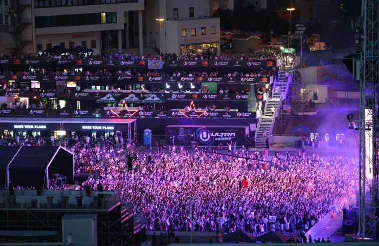 INVAZIJA PARTIJANERA NA SPLITSKU ULTRU: David Guetta odu&scaron;evio ranim nastupom, pogledajte atmosferu