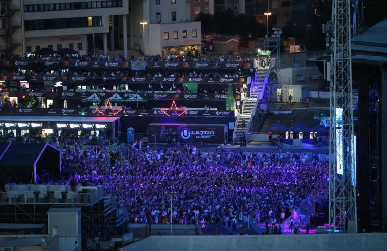 INVAZIJA PARTIJANERA NA SPLITSKU ULTRU: David Guetta odu&scaron;evio ranim nastupom, pogledajte atmosferu