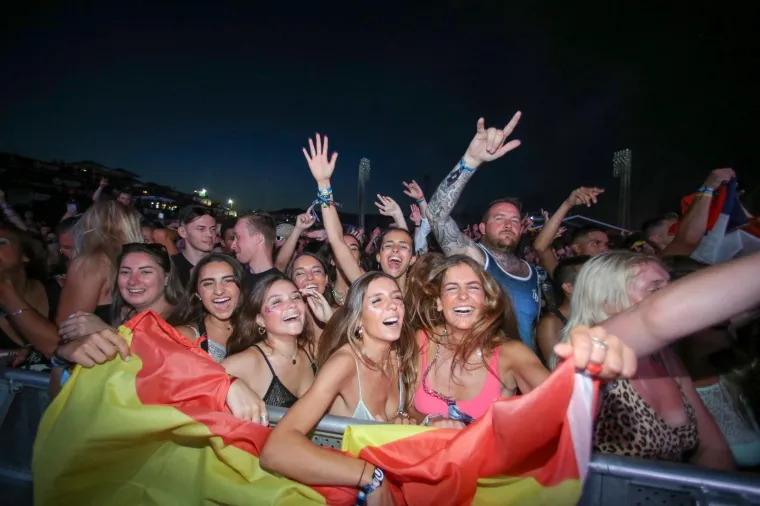 INVAZIJA PARTIJANERA NA SPLITSKU ULTRU: David Guetta odu&scaron;evio ranim nastupom, pogledajte atmosferu