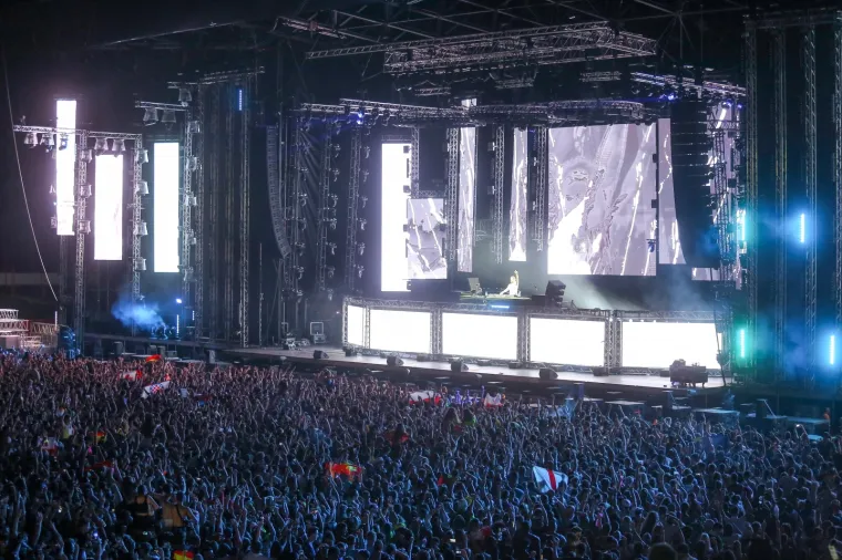 INVAZIJA PARTIJANERA NA SPLITSKU ULTRU: David Guetta odu&scaron;evio ranim nastupom, pogledajte atmosferu