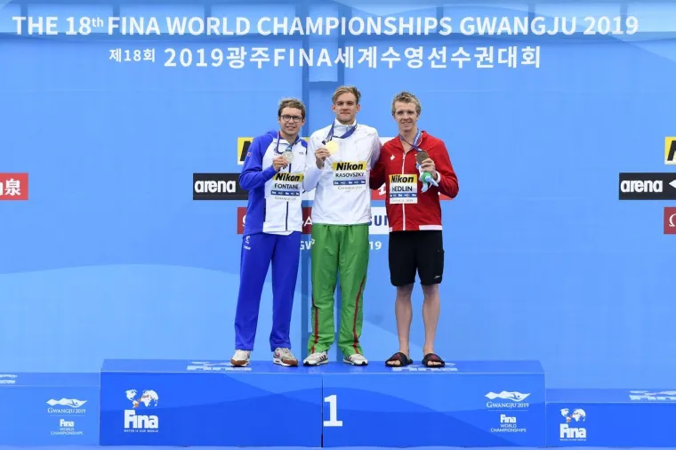 PLIVALI SU PET KILOMETARA, DALI SVE OD SEBE: Ovo su istinski &scaron;ampioni