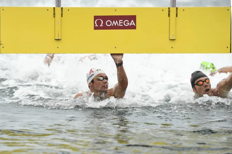 PLIVALI SU PET KILOMETARA, DALI SVE OD SEBE: Ovo su istinski &scaron;ampioni