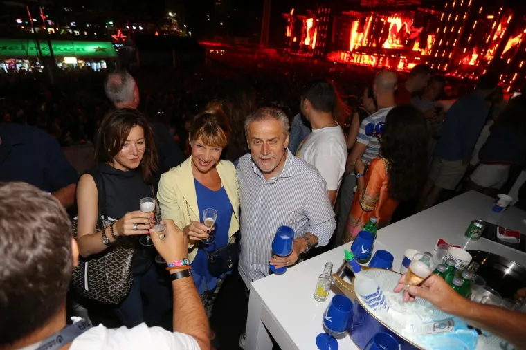 Na Ultri 'partijao' i Bandić: U VIP loži bilo je veselo, a gradonačelnik je miksao koktele