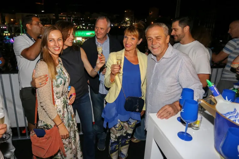 Na Ultri 'partijao' i Bandić: U VIP loži bilo je veselo, a gradonačelnik je miksao koktele