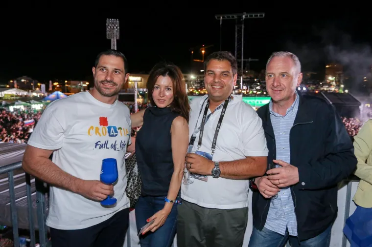 Na Ultri 'partijao' i Bandić: U VIP loži bilo je veselo, a gradonačelnik je miksao koktele