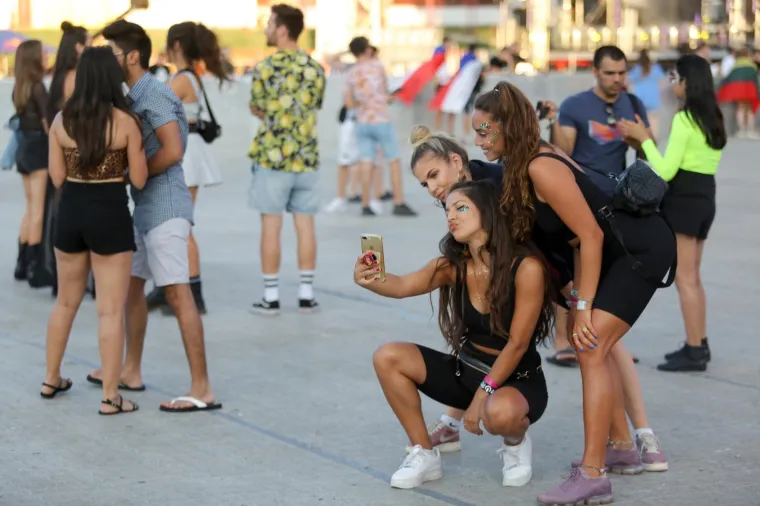 VRUĆA ATMOSFERA NA ZADNJOJ VEČERI SPLITSKE ULTRE: Feromona u zraku više je nego komaraca u Slavoniji