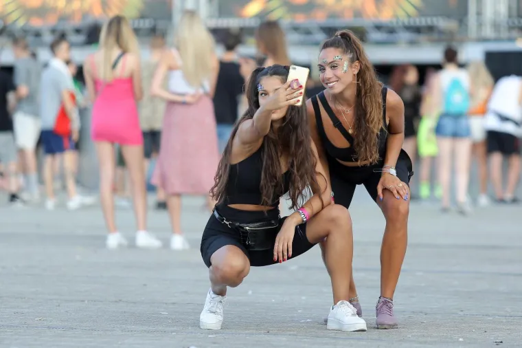 VRUĆA ATMOSFERA NA ZADNJOJ VEČERI SPLITSKE ULTRE: Feromona u zraku više je nego komaraca u Slavoniji