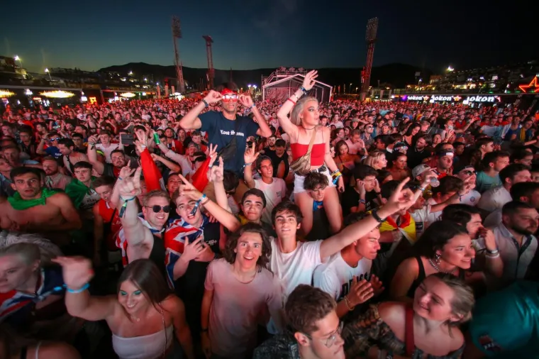 VRUĆA ATMOSFERA NA ZADNJOJ VEČERI SPLITSKE ULTRE: Feromona u zraku vi&scaron;e je nego komaraca u Slavoniji