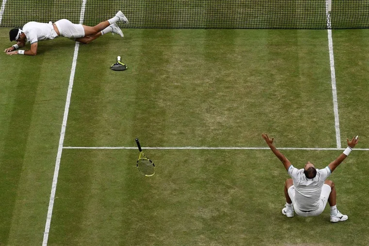 DRAMA U MEČU ZA PAMĆENJE NA WIMBLEDONU: Nevjerojatna borba trajala 4 sata i 57 minuta igre