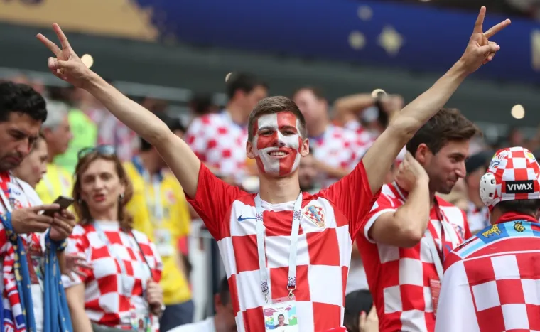 Emocije na najjače: Vatreni su prije točno godinu dana ispisali povijest, a Grabar-Kitarović odu&scaron;evila je svijet!