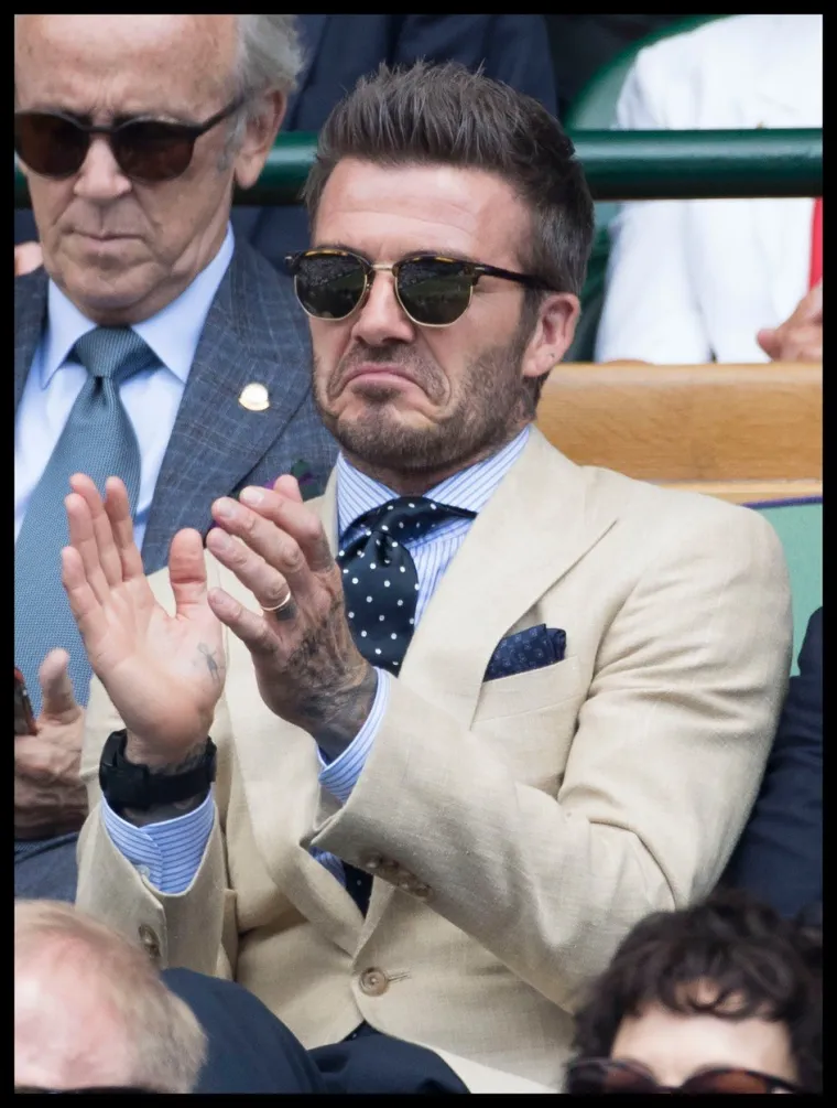 [FOTO] MA NEMA TE KRALJEVSKE OBITELJI KOJU ON NE BI ZASJENIO: Legendarni nogometa&scaron; 'ukrao show' na tribinama WImbledona