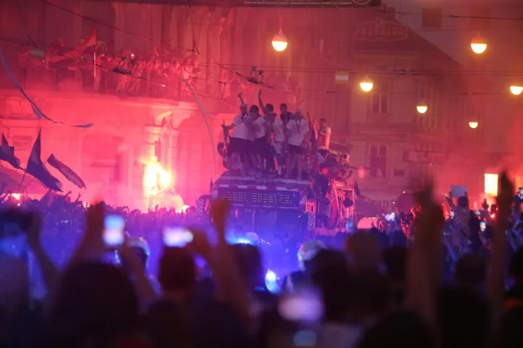 Gdje ste bili 16. srpnja 2018.? Prisjetite se dana kad je Hrvatska stala i bila kao jedno