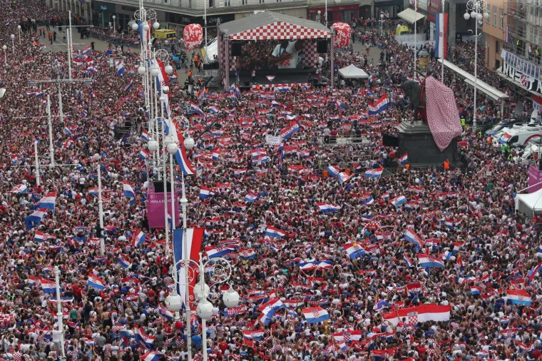 Gdje ste bili 16. srpnja 2018.? Prisjetite se dana kad je Hrvatska stala i bila kao jedno