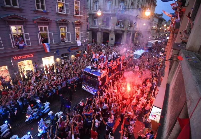 Gdje ste bili 16. srpnja 2018.? Prisjetite se dana kad je Hrvatska stala i bila kao jedno