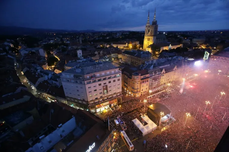 Gdje ste bili 16. srpnja 2018.? Prisjetite se dana kad je Hrvatska stala i bila kao jedno