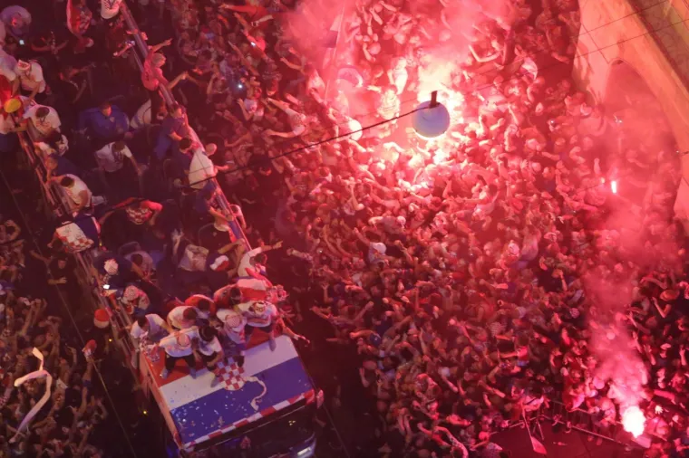 Gdje ste bili 16. srpnja 2018.? Prisjetite se dana kad je Hrvatska stala i bila kao jedno