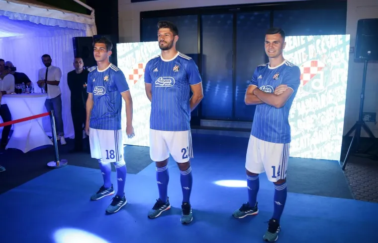 NAMA SU OVI NOVI RETRO DRESOVI DINAMA PUN POGODAK: Što vi mislite?