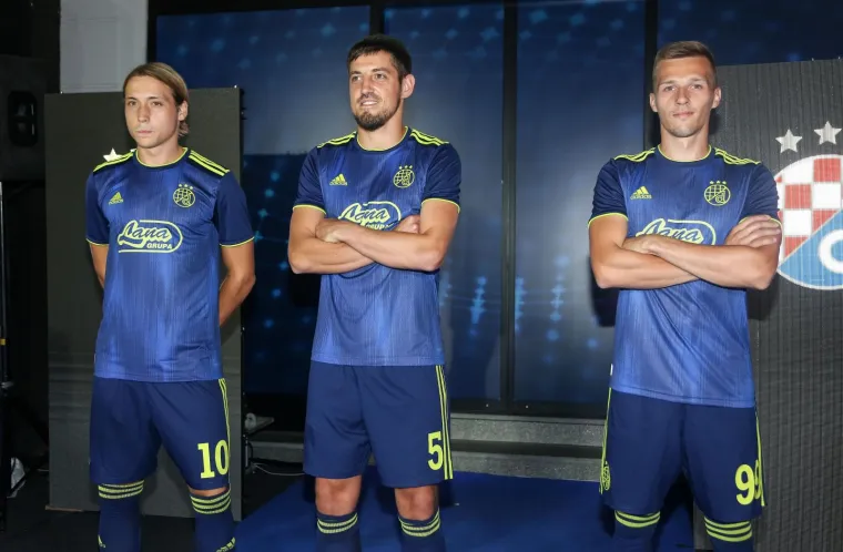 NAMA SU OVI NOVI RETRO DRESOVI DINAMA PUN POGODAK: Što vi mislite?