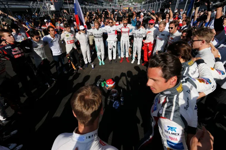 GLAVA MU JE PRETRPJELA UDAR SILE OD 254 G: Ovo je jedna od najvećih tragedija u povijesti sporta