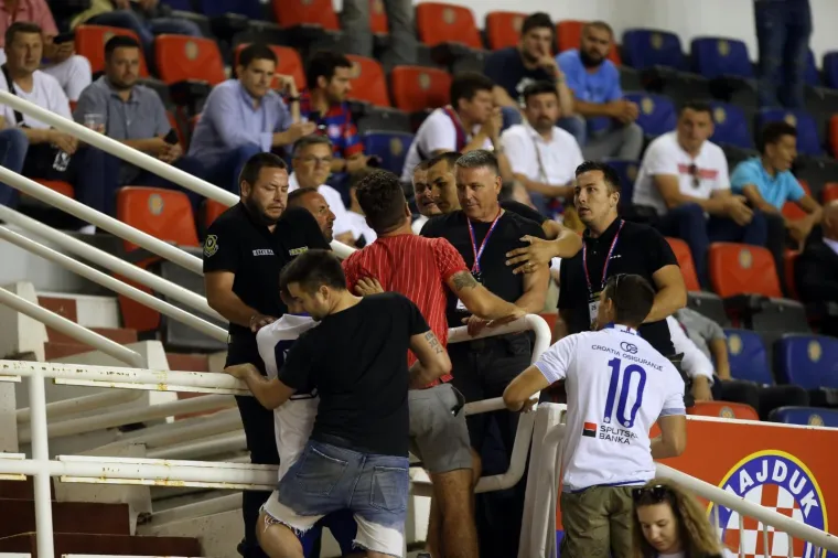 STRAVA I UŽAS: Ovako je to izgledalo nakon povijesne blamaže Hajduka; situacija je u jednom trenutku izmaknula kontroli