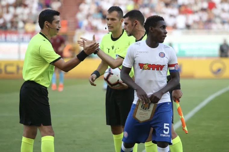 &Scaron;TO SE DOGODILO? Ore&scaron;čanin u nevjerici gledao kako Gzira sramoti Hajduk usred Poljuda