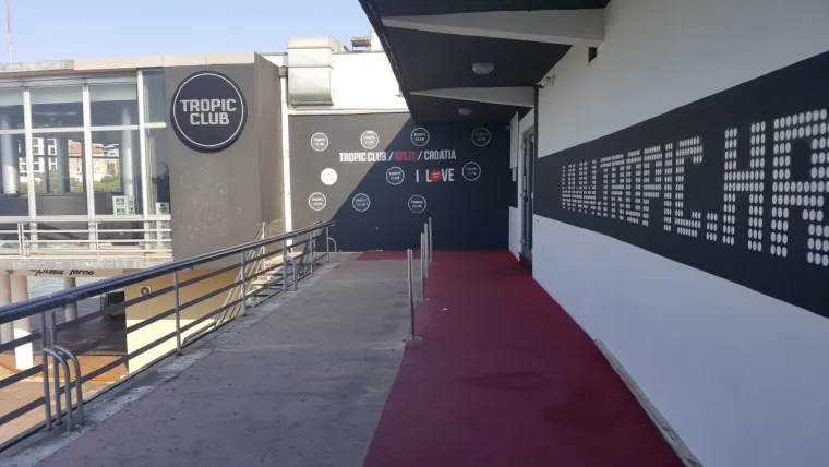 Užas u Splitu: Objavljene uznemirujuće fotografije napada na Bačvicama