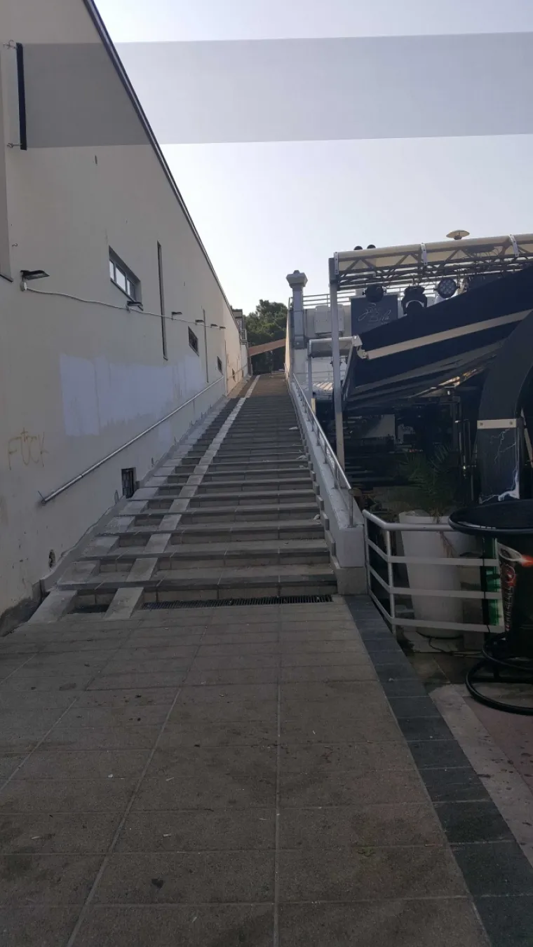 Užas u Splitu: Objavljene uznemirujuće fotografije napada na Bačvicama