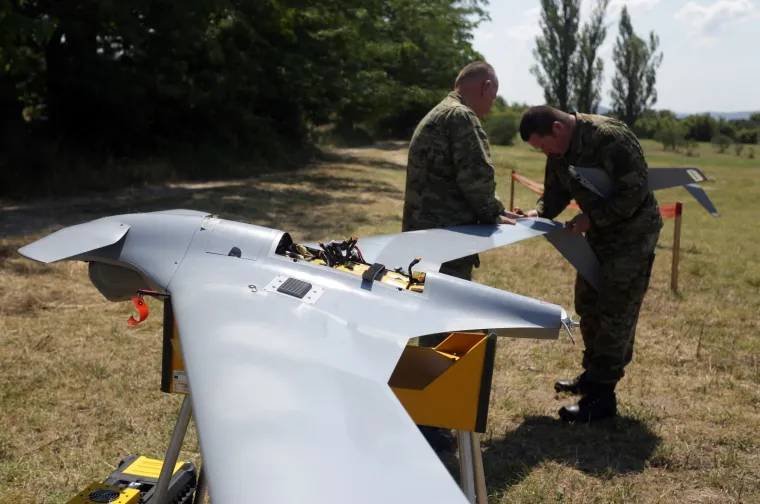 U &Scaron;ibeniku je održana prezentacija kori&scaron;tenja besposadnih zrakoplovnih sustava &ldquo;Orbiter 3&rdquo; koji se koriste u sklopu izviđanja i ranog otkrivanja požara u sklopu Protupožarne sezone 2019. godine