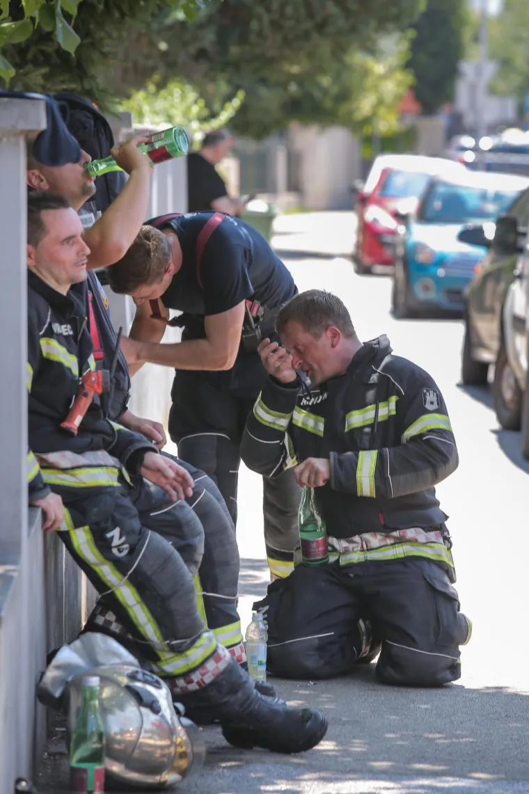 Požar u centru Zagreba! Vatra zahvatila poznati restoran, četiri vatrogasna vozila su na terenu