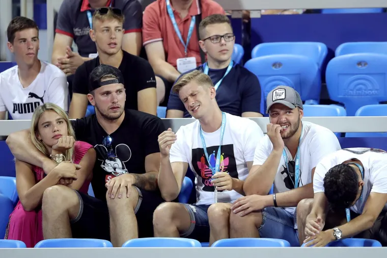 [FOTO] SLOVENSKA NBA ZVIJEZDA POKUPILA JE NAJVI&Scaron;E PAŽNJE U UMAGU: Ima i zgodnu djevojku...