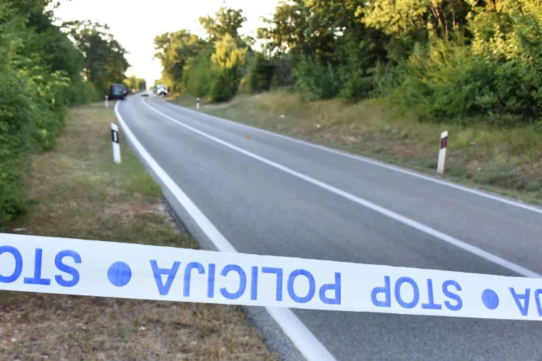 TRAGEDIJA KOD VODNJANA: Motociklist izletio s ceste i poginuo