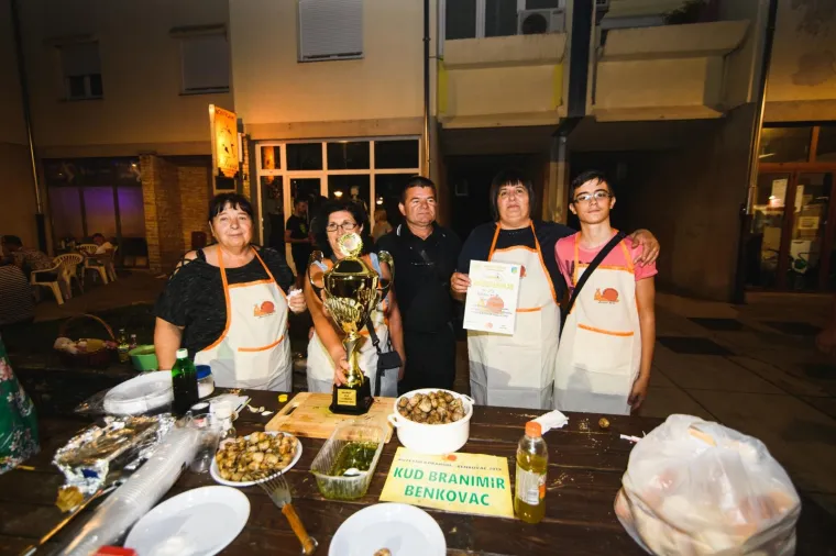 Uzbudljivo prvenstvo: U neočekivanom obratu titulu najbržeg osvojio puž iz staze 6