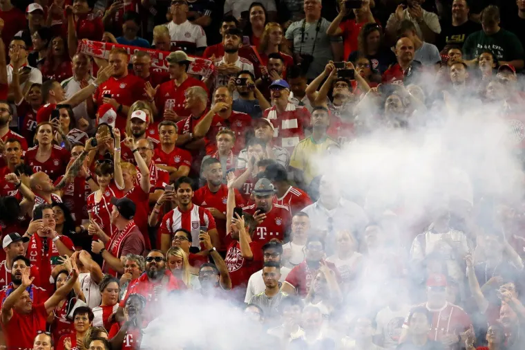 SPEKTAKL U HOUSTONU: Osjetite da&scaron;ak atmosfere i pogledajte neuspje&scaron;no 'nogometno slijetanje na mjesec' Reala