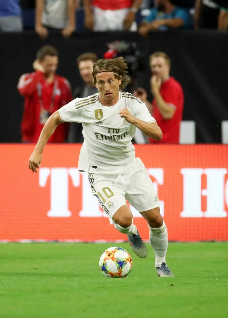 SPEKTAKL U HOUSTONU: Osjetite da&scaron;ak atmosfere i pogledajte neuspje&scaron;no 'nogometno slijetanje na mjesec' Reala