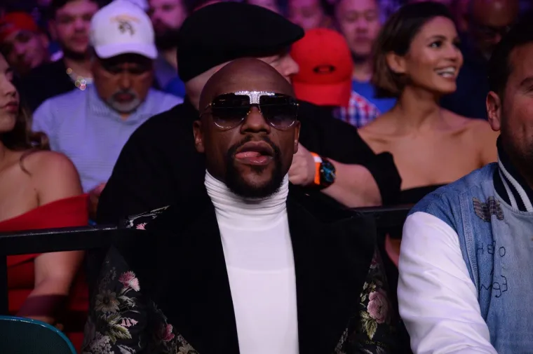 SIJEVALI SU UDARCI, BILA JE TO MAKLJAŽA: Ovako je to opako izgledalo u Las Vegasu