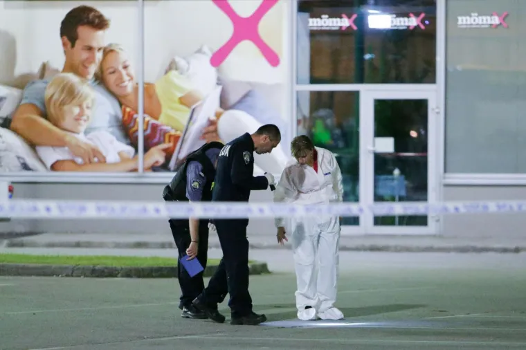 Na adresi Slavonska Avenija 106 u Zagrebu u ponedjeljak oko 20.33 sati za&scaron;titari su spriječili razbojstvo. Upotrijebljeno je vatreno oružje