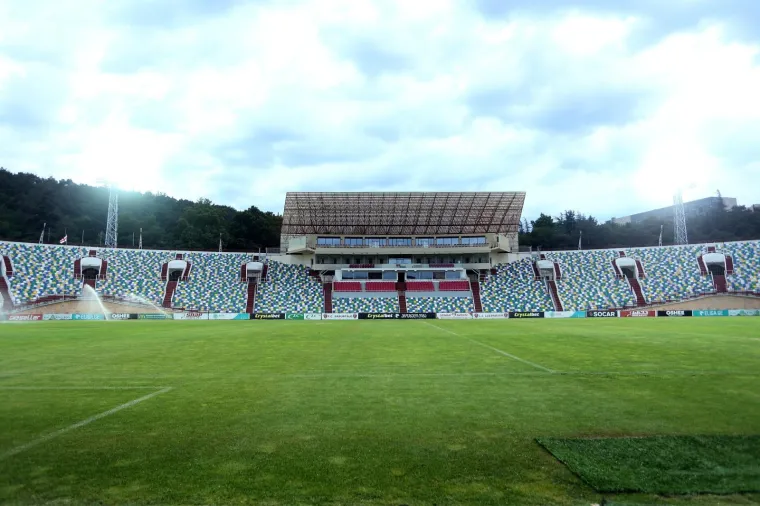 Na njihovim pozicijama zigrat će Le&scaron;ković i Perić.