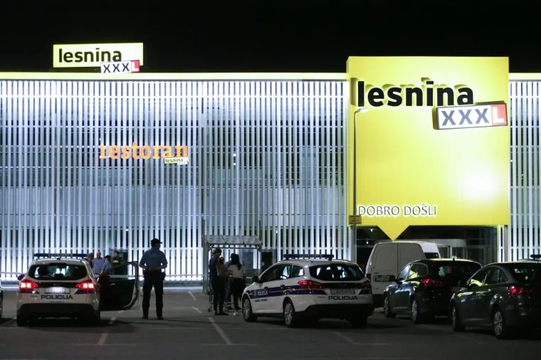 PRESRELI BLINDIRANO VOZILO FINA-E U ZAGREBU: Jedan za&scaron;titar zapucao i spriječio ih u pljački