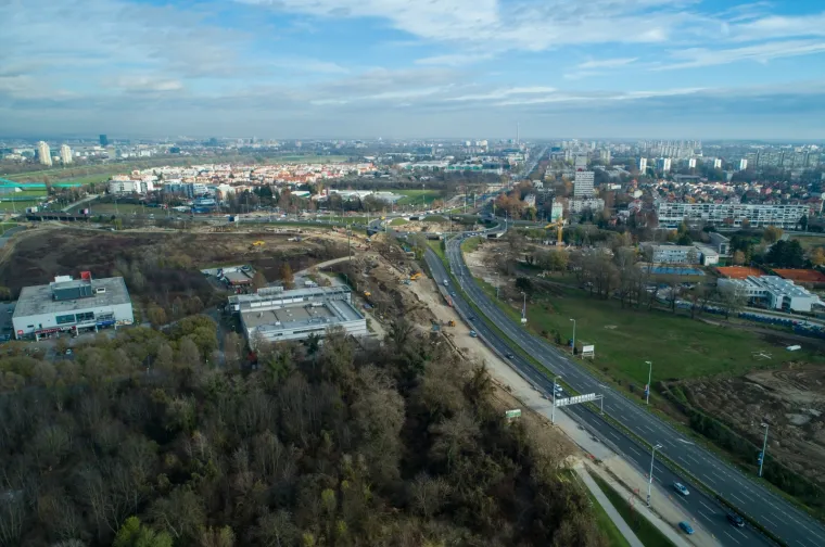 Radovi na pristupnim cestama oko rotora prije njegova zatvaranja 2018. godine zbog rekonstrukcije