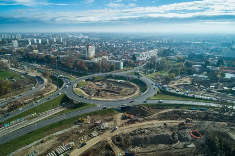 Radovi na pristupnim cestama oko rotora prije njegova zatvaranja 2018. godine zbog rekonstrukcije