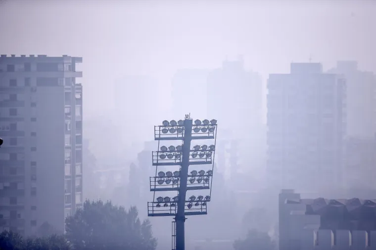Novi Zagreb u sumaglici nakon požara na Jakuševcu
