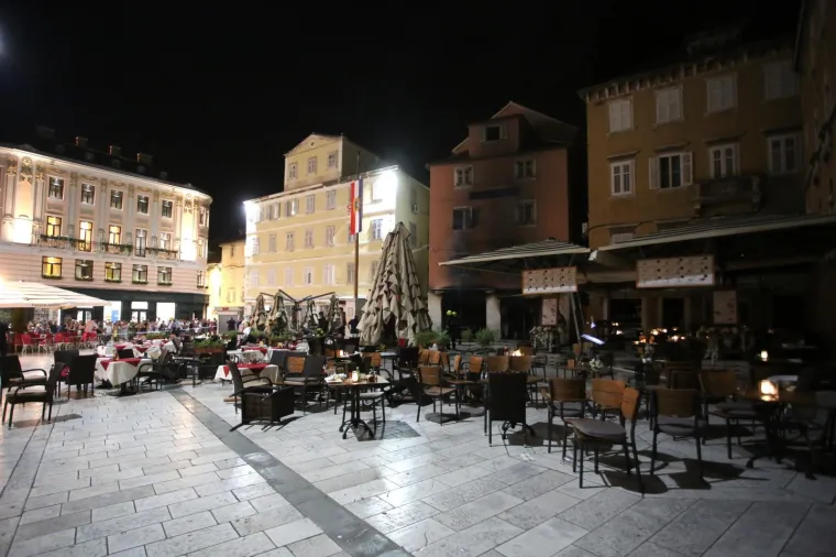 Požar u restoranu u centru Splita, gosti čuli eksplozije i bježali u panici