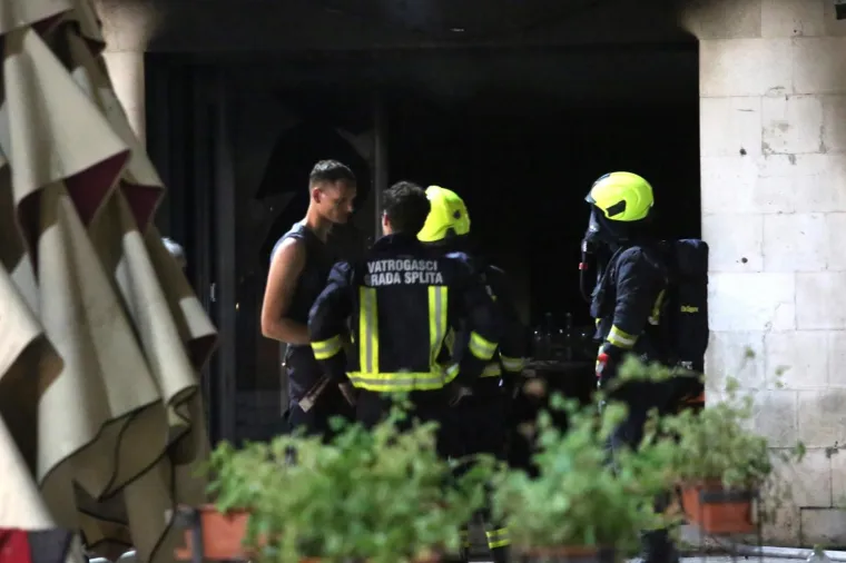 Požar u restoranu u centru Splita, gosti čuli eksplozije i bježali u panici