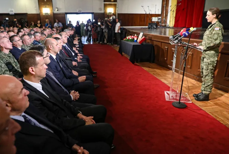 Komemoracija poginulom hrvatskom vojniku: Obitelj, prijatelji i kolege odaju počast Josipu Briškom
