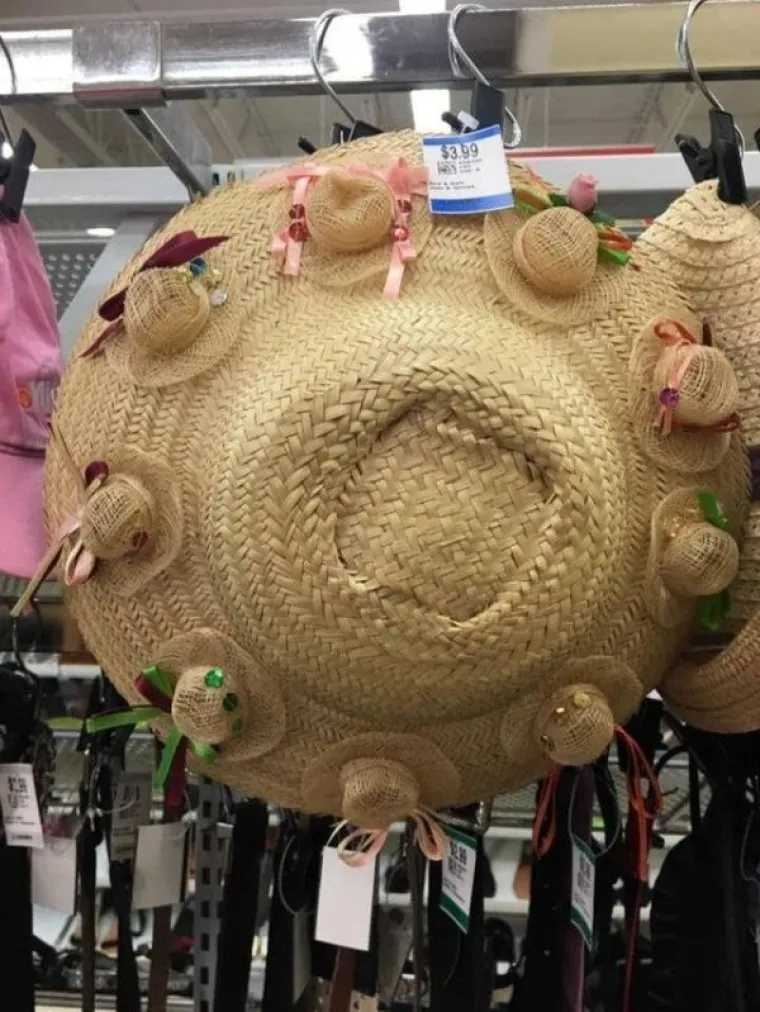 MOŽETE LI ZAMISLITI DA NE&Scaron;TO OD OVOGA STAVITE NA SEBE? Ovo mora da je neki poremećaj, drugog obja&scaron;njenja nema