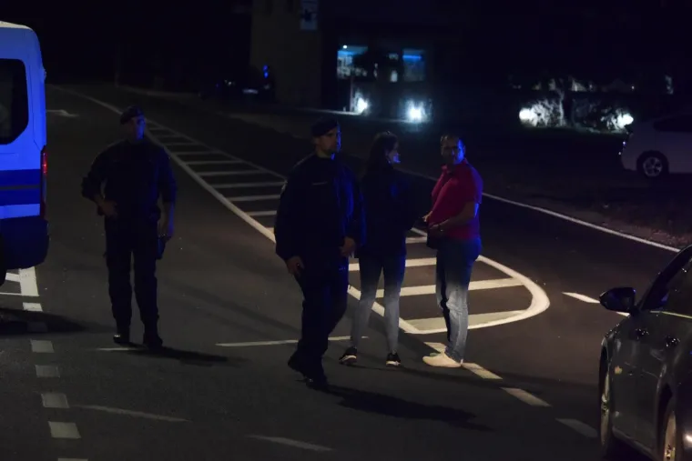 Vatrogasci cijelu noć obuzdavali požar u zaleđu &Scaron;ibenika