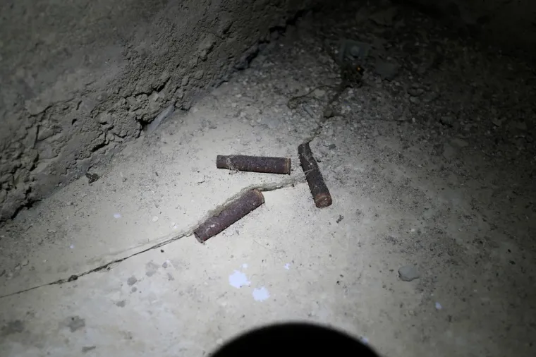 Tajne biv&scaron;e Jugoslavije: Zavirite u labirint podzemnih vojnih tunela na Visu i Titovu &scaron;pilju