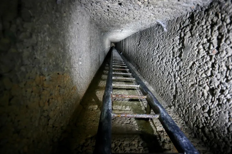 Tajne biv&scaron;e Jugoslavije: Zavirite u labirint podzemnih vojnih tunela na Visu i Titovu &scaron;pilju