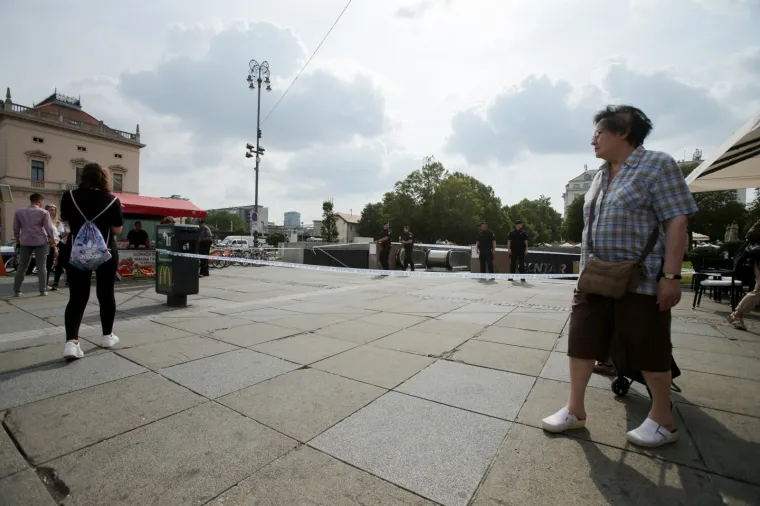 Dojava o bombi u samom sredi&scaron;tu Zagreba: Policija evakuirala poznati trgovački centar!