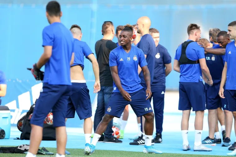 29.07.2019., Stadion Maksimir, Zagreb - Trening nogometa&scaron;a Dinama uoči uzvratne utakmice 2. pretkola UEFA Lige prvaka protiv Saburtala. Francois Moubandje. Photo: Luka Stanzl/PIXSELL